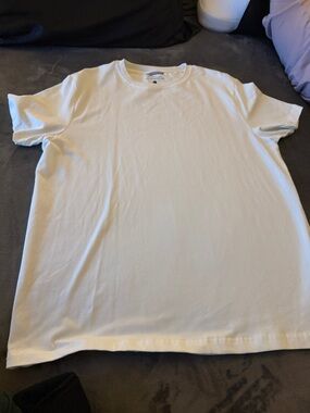Men's White Crewneck Short Sleeve Tee